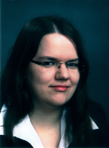 Softwareingenieurin💻
Ehefrau & Zweifachmama 👨‍👩‍👧‍👦
nicht getauft, dafür aber geimpft 💉
norddeutsch, hanseatisch ⚓
Wahlhamburgerin ⛵
Neurodiverse 🤯