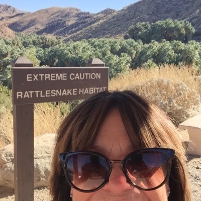 California native, artist, mother & grandmother. Love reading books, magazines & interesting tweets. 🙋🏻#resistance