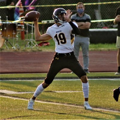 Wasatch High School Varsity 🟡 Senior c/o 22 // 40-yard dash: 4.66 // QB/3.6 gpa 6”2