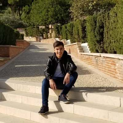 Skinny Spanish Bastard who thinks is good at League of Legends :D
