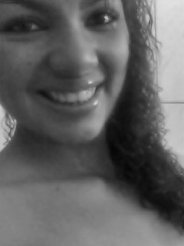 Não é que eu tenha medo de morrer. É que eu não quero estar lá na hora que isso acontecer. (Woody Allen)