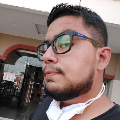 CarlitoxGuzmy's profile picture. Una sociedad como la que vivimos, no tiene ni el mas minimo perdon, porque la sociedad no te acepta si no eres como ellos
