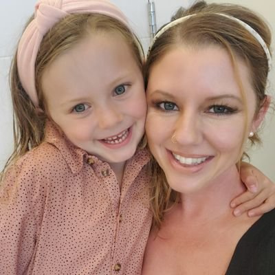 Hayley_Erica's profile picture. I've got shit to say.