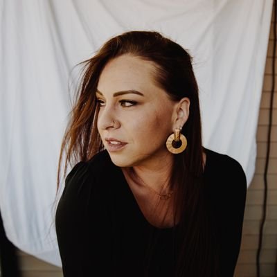 jgpotwora's profile picture. oh, hey. [Personal Twitter Account]