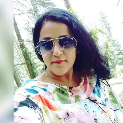 ChandratreRenu's profile picture. 24/7 working youtuber vlogger homemaker and home baker, Nutritionist, love making new friends, love to travel, love Cooking, emotional and soft hearted.