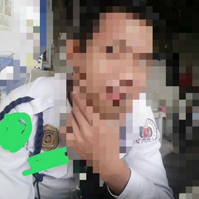 if you need someone who makes you happy,, the answer must on your heart.. :D XD
security guard ng buhay mo....