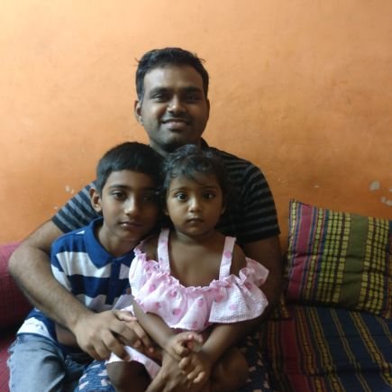 Mostly boring and lazy. software engineer and father.i like databases , python and linux