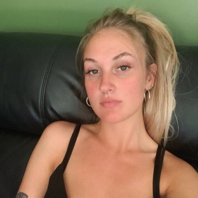 _joeymolloy's profile picture. 