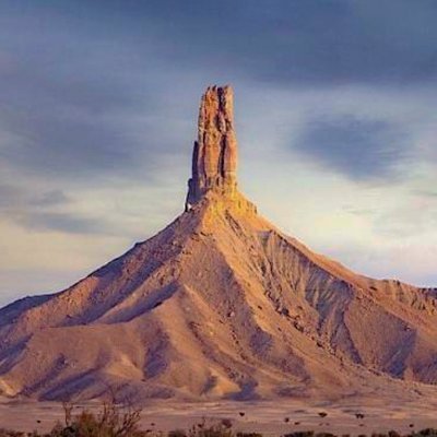 Tawiq_SA's profile picture. (همة #السعوديين مثل جبل #طويق ولن تنكسر إلا إذا انهد هذا الجبل وتساوى بالأرض) MBS