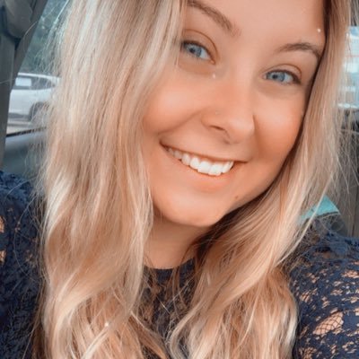 Joshy D stole my heaaaaart • Postal Worker • 23 • Dog Mom