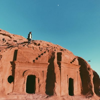 وَاذكُرُوا اللَّهَ كَثيرًا لَعَلَّكُم تُفلِحونَ