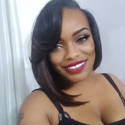 MsUnder19734944's profile picture. 