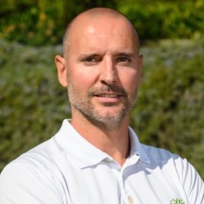 Licenciado en EF (UB), Profesor EF, Educador Físico Deportivo, Colegiado 54129