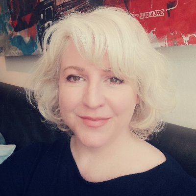 Psychotherapist, writer, broadcaster. Binge eating disorder & HSP specialist. Team Leader at ED charity @eatingmatters_ Views my own. Music junkie. She/her.