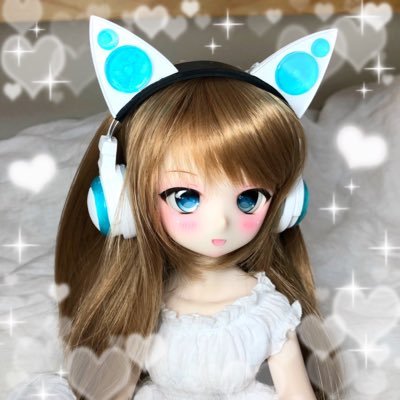 娘達との日常を紹介してます✨鈴音(すずね)、桜音(はるね)、彩音(あやね)、花音(かのん)、凛音(りん)、水音(みおん)、風音(ふうか)、恋音(れもん)、雪音(せつな)の9人姉妹と血小板ちゃんです。娘達のドールズバンド“月猫夜奏会♪“のライブの様子も掲載してますので、フォローよろしくです😉💖