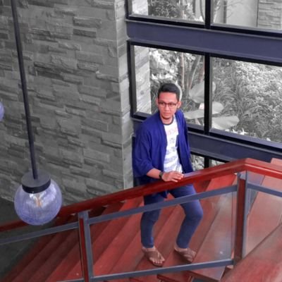 syuhada_05's profile picture. ♥       اللّهُ      ♥