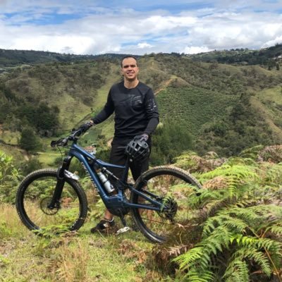 palmezano's profile picture. Credere di vedere - “Eres lo que piensas, dices lo que eres” Parler: @Palmezano