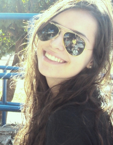 camila_mn's profile picture. Alea jacta est.