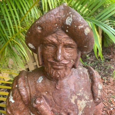 ConvenientlyWH's profile picture. Fiery but mostly peaceful conveniently white hispanic. White Racist or Hispanic Victim, no in-between. 🇺🇸