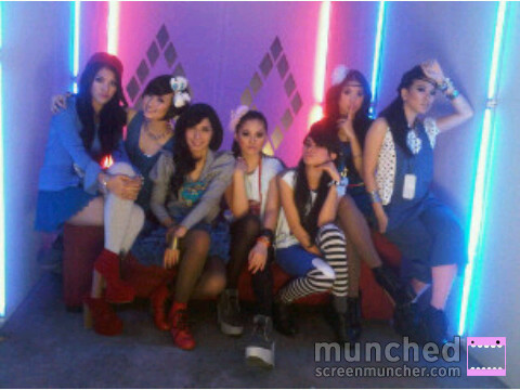 Hay guys admin @dhynsyah here , this just acc fansclub for @7_ICONS :)) keep follow yah :)) we ♥ @7_ICONS :) singer and dancer ☺