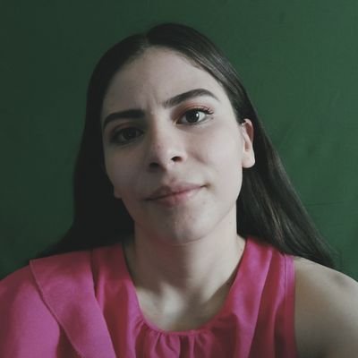 Abogada por la Universidad de Guadalajara / Youtuber Conductora del Despertar Político.