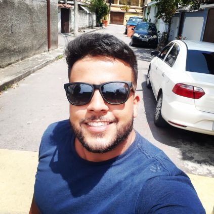 CE10_'s profile picture. insta: carloseduardoce10 
Flamenguista  🔴⚫
escorpião ♏