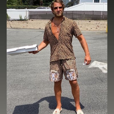 KC_1024's profile picture. RIP FlaSt8 *this is STILL a Parody Account.