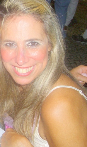 REZENDEANA's profile picture. Sou alguem em busca de si mesma...