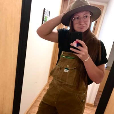 ♐️Goshen College Softball⚾️ / “A moins que quelqu’un comme toi ne s’en soucie affreusement beaucoup, rien ne va s’améliorer. Ce n’est pas le cas!” -Dr. Suess