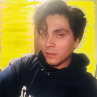 VivaLulaViva's profile picture. “Those in power can kill one, two, or three roses, but they will never be able to stop the coming of spring” - Lula da Silva 🌹