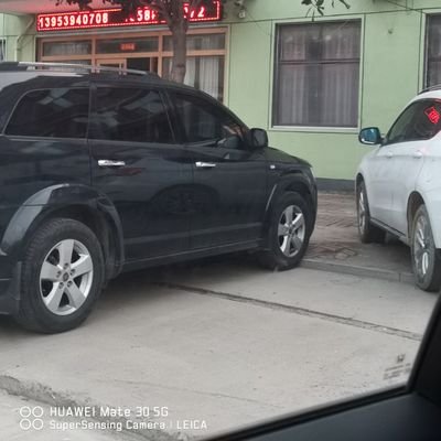 P0XJsxmEoreLBJ6's profile picture. 