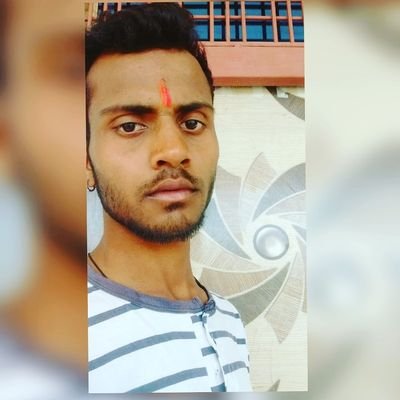 भगवा माथे पर जरूरी नहीं है,,
लेकिन हाँ व्यक्तित्व मे होना जरूरी है।
🙏🚩 #rajputana