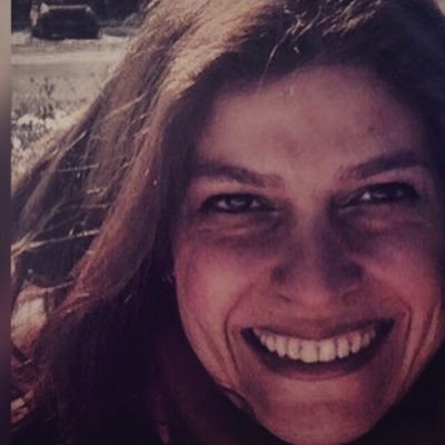 LadyLayaa's profile picture. مسافر و وسط چهارراه بیزینس و تکنولوژی. نیمچه نقاش، در آرزوی نواختن ولی بی استعداد. Traveler, System Analyst, Independent & Impartial Scorpio 🦂