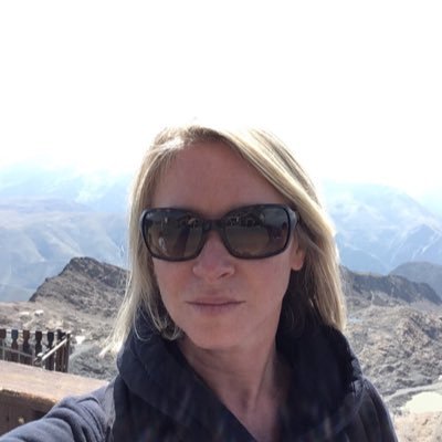 eweaver1973's profile picture. Head of French