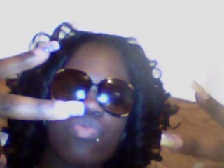 My name is Ja-less-a, im a sggitarius.. i live in jersey, i love music n im jamaican