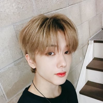 #런젠잼동천지수고했다아 💚