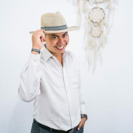 EvanChrissanta's profile picture. 