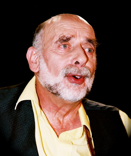 RaelBirns's profile picture. 