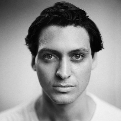 Actor, writer, producer and part-time comedy enthusiast. Acting: Tavistock Wood Writing: Curtis Brown #BrockMedia #HattrickMecurio @brit_list