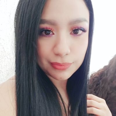 LaUltimaSandya's profile picture. 