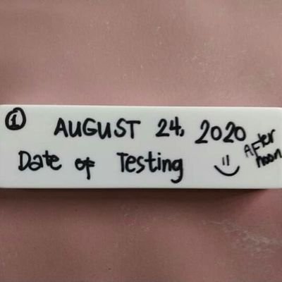 guille_dennis's profile picture. 🤨🤨👊