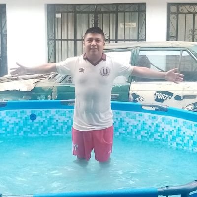 Perú 🇵🇪
Equipos de mis amores Universitario de Deportes ⚽️❤💛
Asistente Contable
Mi Familia #AAA Los Amo