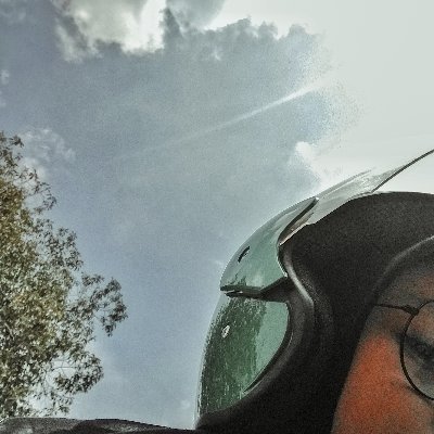 ismiushan91's profile picture. 