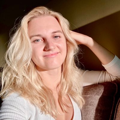 Policy in #GC | @uWaterloo Master of Climate Change ‘20 | she/her | 🤍 & RT ≠ endors.