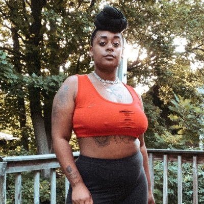 miacec7's profile picture. ravenclaw | 🕉👽| head banger | be good to yourself