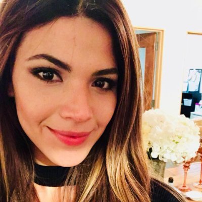 AvilesFederica's profile picture. Vive tu vida y deja que los demas tambien la vivan.