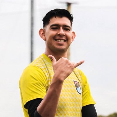 Jugador Profesional del 9 de octubre Q si creo en DIOS...??? TODO MI FUTURO ESTA EN SUS MANOS