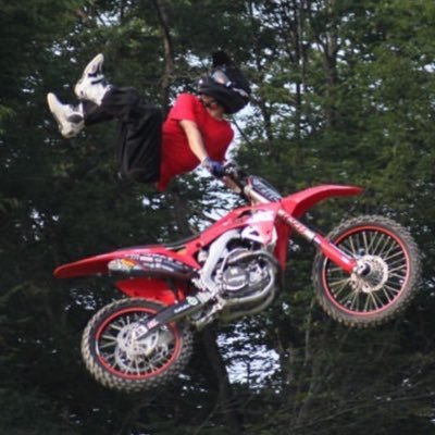 Sekishirock's profile picture. ⚫︎イベント名  ドレッドカリパーティー　-The Final-  ⚫︎日程   2024年9月15日（日） ⚫︎会場   福島県 鮫川村 鹿角平観光牧場 （福島県東白川郡鮫川村大字青生野字世々麦343）  ⚫︎料金   入場料無料 ⚫︎内容   フリースタイルモトクロス、音楽、バンド、DJ、花火、映画上映、キャンプ等