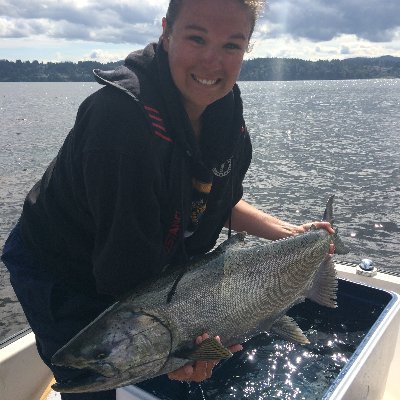 PhD Candidate in the Juanes lab studying the impacts of underwater noise on the behavior of Chinook salmon.