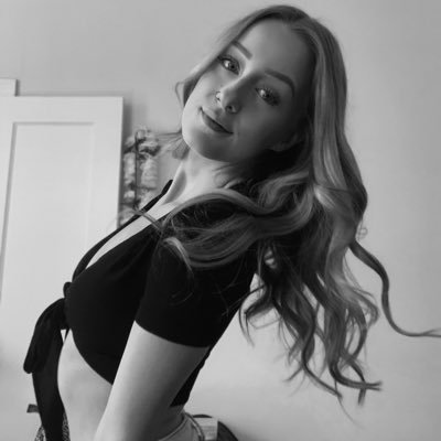 dmj3160's profile picture. Instagram: danielle_jones3 ♡